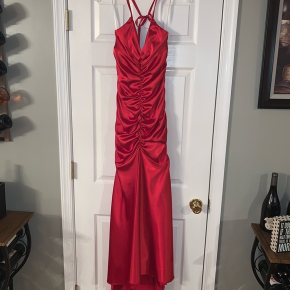 Jessica McClintock Dresses & Skirts - 💃🏼Jessica McClintock - Formal Dress - Size 4